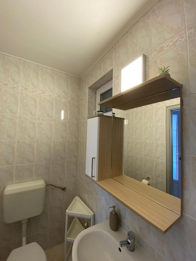 Silence Apartmanhaz 잘라카로쉬 외부 사진